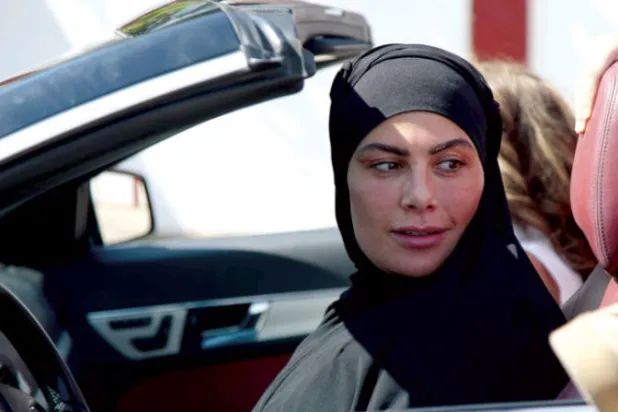صبا في مشهد من فيلم «بنات عبد الرحمن»