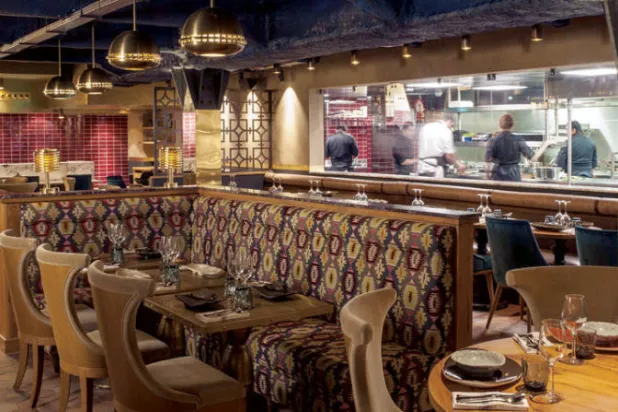 مطعم مانكو في باريس الذي رفض استقبال ثلاث فتيات سوداوات