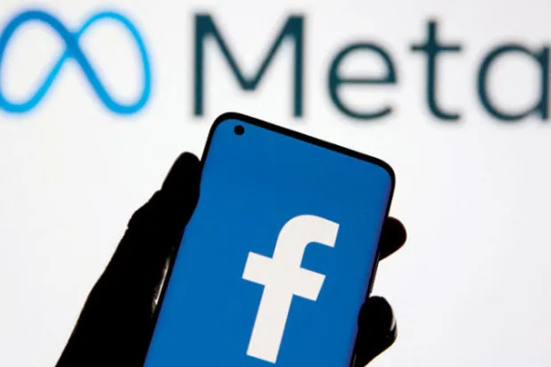 شهدت «ميتا» للمرة الأولى في تاريخها تراجعاً في إيراداتها الفصلية (رويترز)