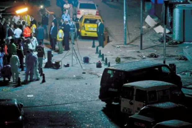 2008 میں استنبول میں گنگوران ڈبل بم دھماکے کی آرکائیو تصویر دیکھی جا سکتی ہے