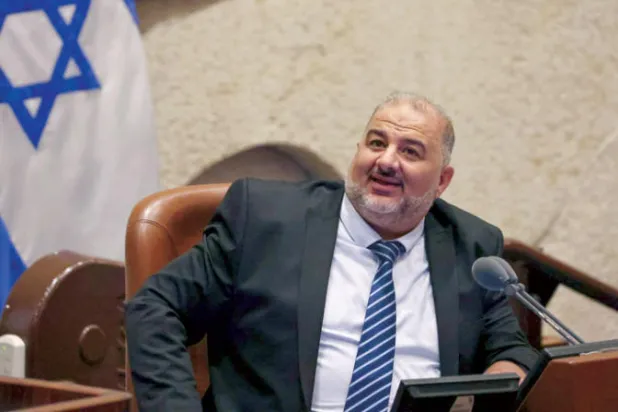 النائب الإسلامي في الكنيست منصور عباس (أ.ف.ب)