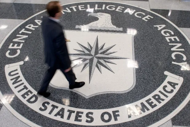 ABD başkanları 1995, 2003 ve 2006 yıllarında federal kurumlara ait milyarlarca belge üzerindeki gizliliğin kaldırılması yönünde ‘kararnameler’ yayınladılar. (AFP) 