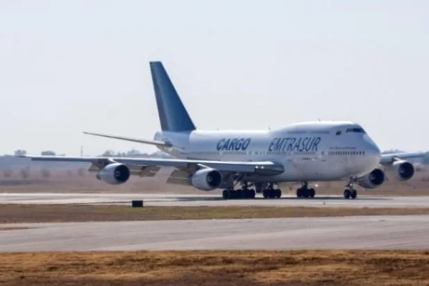 الطائرة المتحفظ عليها في الأرجنتين (أرشيفية - رويترز)