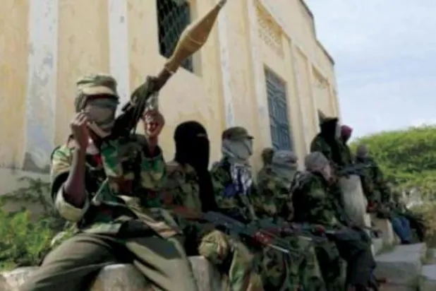 Somali’de faaliyet gösteren Eş-Şebab Hareketi unsurları (Arşiv – Reuters)