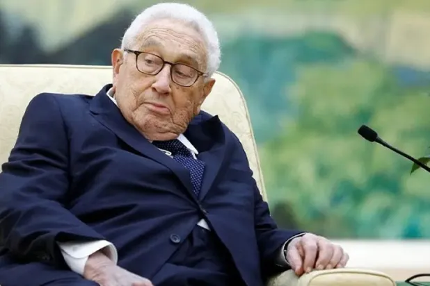 Kissinger kendisini siyasi bir liderden ziyade entelektüel bir lider olarak görüyor. (Reuters) 