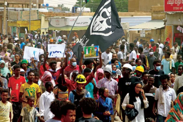 جانب من الاحتجاجات في الخرطوم المطالبة بالحكم المدني 31 يوليو (أ.ف.ب)