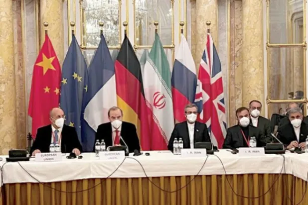 دسمبر 2021 میں ویانا کے اندر جوہری مذاکرات کے منظر کو دیکھا جا سکتا ہے (اے ایف پی)