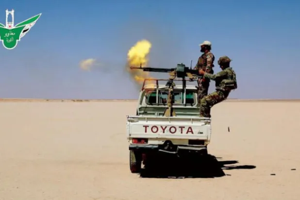 ABD tarafından kullanılan et-Tanf Askeri Üssü’ndeki Suriyeli muhalifler  (Magavir Es Sevra)