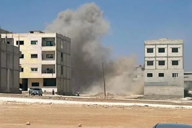 
تصویری که دیده بان سوریه از بمباران عین العرب (کوبانی) و حومه آن از سوی ترکیه در روز سه شنبه منتشر کرده است