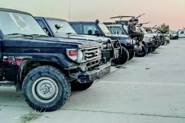 دبیبہ کی انسداد دہشت گردی فورسز کی طرف سے طرابلس ہوائی اڈے پر تعینات کے وقت نشر کی گئی ایک تصویر دیکھی جا سکتی ہے