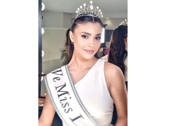 ياسمينا زيتون مزينة بوشاح الجمال اللبناني