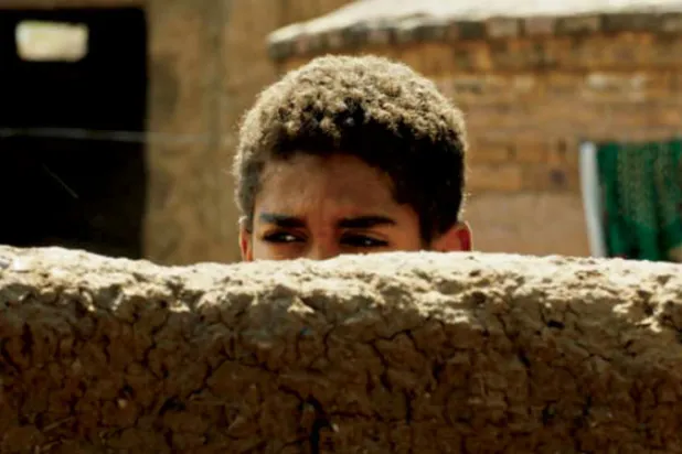 مشهد من فيلم «ستموت في العشرين»  (الشرق الأوسط)