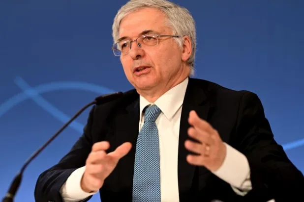 وزير الاقتصاد الإيطالي دانييلي فرانكو (رويترز)