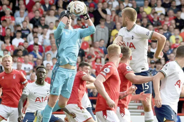 دين هندرسون (أ.ب)