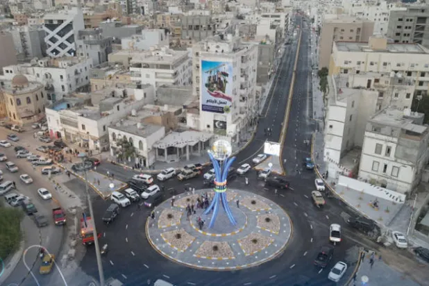 شارع النصر وجزيرة بومشماشة وسط العاصمة طرابلس بعد استكمال أعمال الصيانة والتوسعة (حكومة «الوحدة»)