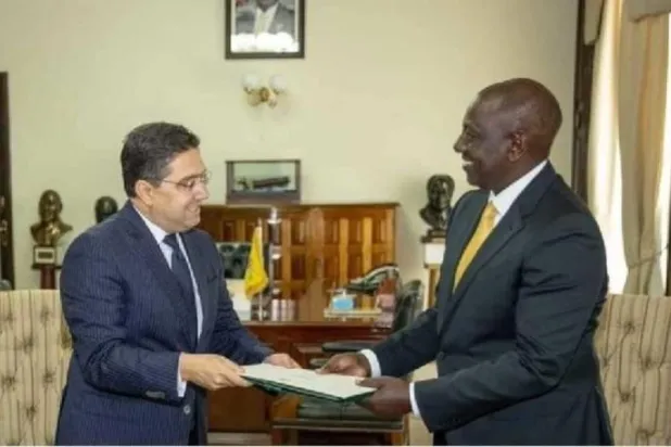 وزير خارجية المغرب ناصر بوريطة يسلّم رسالة من الملك محمد السادس إلى الرئيس الكيني (الشرق الأوسط)