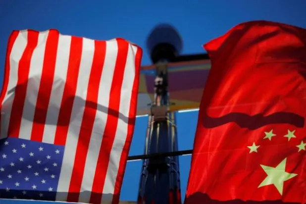 الصين تطالب الولايات المتحدة بوقف شحنات الأسلحة إلى تايوان (رويترز)