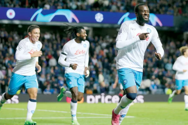 الفرنسي ندومبيلي يتقدم طابور فرحة نابولي بتخطي رينجرز بثلاثية نظيفة في دوري الأبطال (إ.ب.أ)
