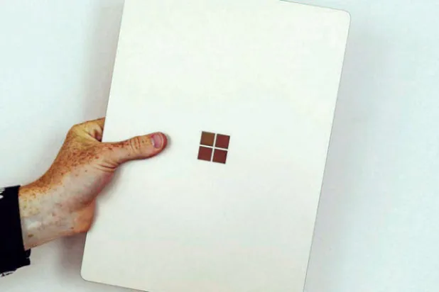 كيف تشتري لابتوب ويندوز ممتازاً بسعر مناسب؟