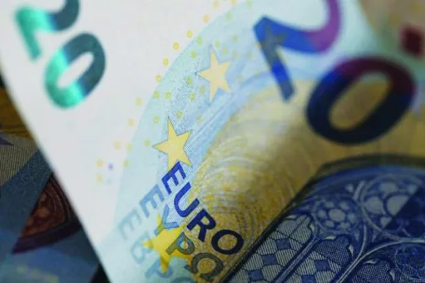 Avrupa Yatırım Bankası, İtalya, Almanya ve Bulgaristan'daki küçük ve orta ölçekli işletmeleri desteklemek için 5,6 milyar euro tutarında kredi sağlayacak (Reuters)