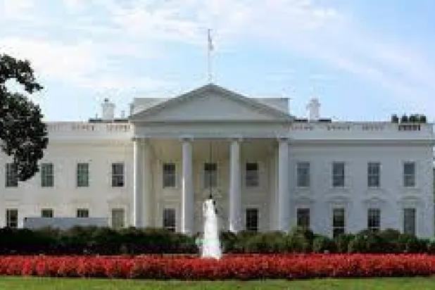 قالت واتسون إنّ روسيا تنشر معلومات مضلّلة (رويترز)