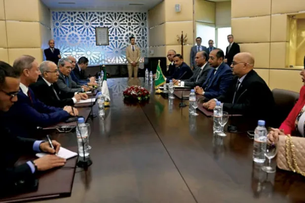 جانب من اجتماع حسام زكي مع الخارجية الجزائرية يوم الخميس (الخارجية الجزائرية)