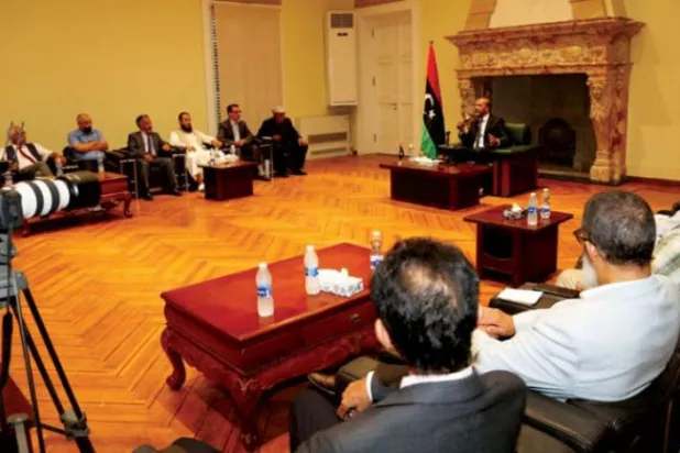 طرابلس کے منتخب افراد کے ساتھ الکونی کی ملاقات کا ایک منظر (صدارتی کونسل)