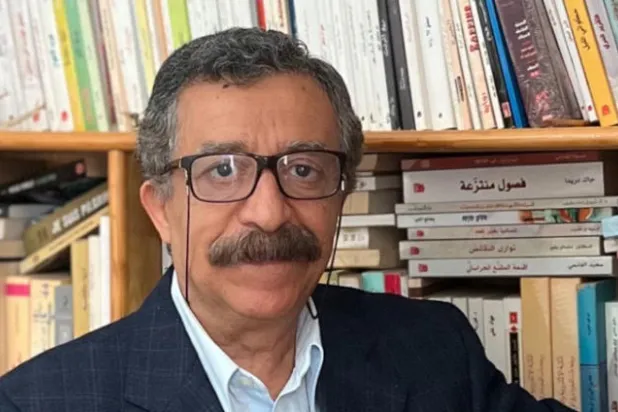 الشاعر والمترجم التونسي آدم فتحي