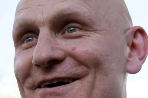 الناشط الحقوقي أليس بيالياتسكي من روسيا البيضاء (أ.ف.ب)