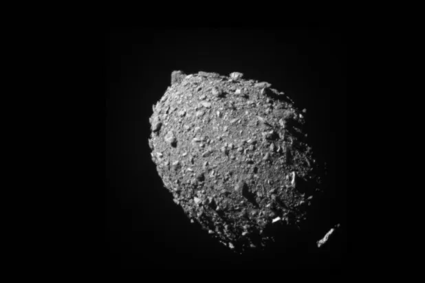 الكويكب «ديموروفوس» (أ.ف.ب)