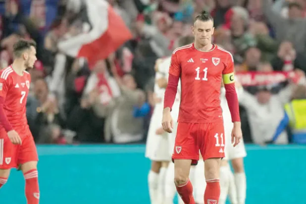 بيل فقد ثقة بيدج مدرب ويلز في الاعتماد عليه كل الوقت ضد بلجيكا وبولندا في دوري الأمم بسبب افتقاره للياقة البدنية (أ.ب)