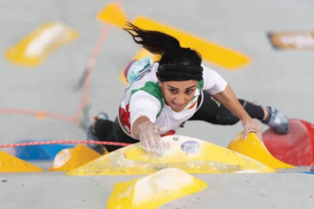 ایرانی کوہ پیما الناز رکابی گزشتہ اتوار کو سیول میں ہونے والی چیمپئن شپ میں شرکت کے دوران (اے ایف پی)