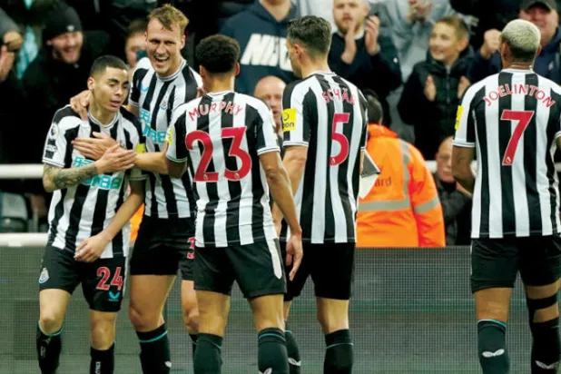 فريق نيوكاسل الإنجليزي (د.ب.أ)