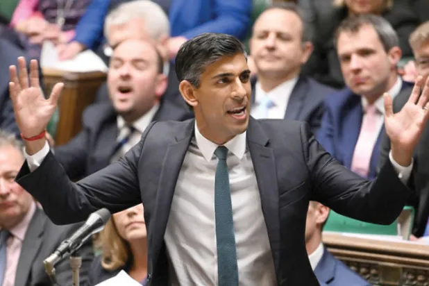 سوناك يتحدث في مجلس العموم أمس (أ.ف.ب)