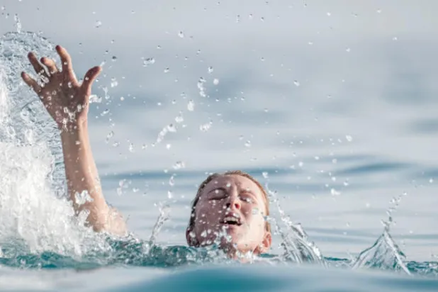 الغرق... مراجعات علمية لخطوات الوقاية والإسعاف