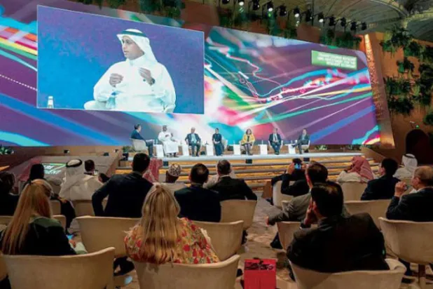 عالمی سطح پر معیشت کو آگے بڑھانے کے لیے بینکنگ اور انوسٹمنٹ فنانس میں لچکدار معیشت کی طرف منتقل ہونے کا مطالبہ (الشرق الاوسط)