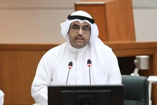 عبد الوهاب الرشيد وزير المالية الكويتي خلال كلمته أمام مجلس الأمة الثلاثاء (كونا)