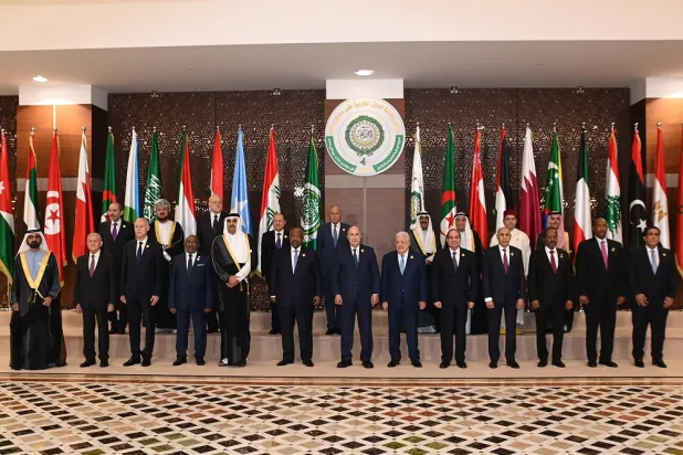 02 November 2022, Algeria, Algiers: Heads of states and governments pose for a group picture during the Arab Summit. (Algerian Presidency Office/dpa)