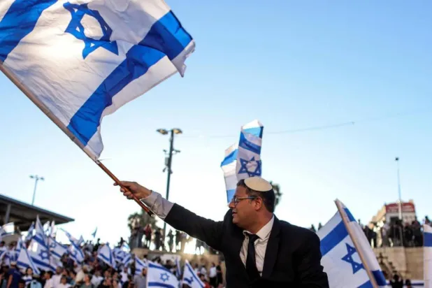 Filistinlilere karşı tahrik edici söylemleriyle tanınan Ben-Gvir, eylülde cuma namazı vakti Mescid-i Aksa'ya girerek gündem olmuştu (Reuters)

