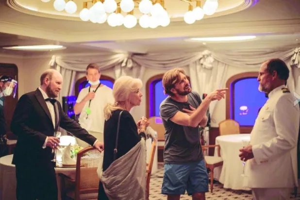 لقطة من «ثلاثي الحزن»