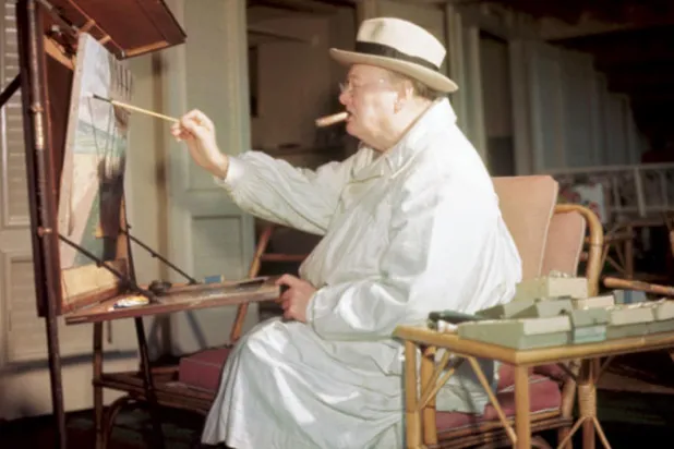 لجأ تشرشل للرسم بعد الحرب العالمية الأولى، وكتب «لقد أنقذني الرسم في وقت عصيب جداً من حياتي» (غيتي)