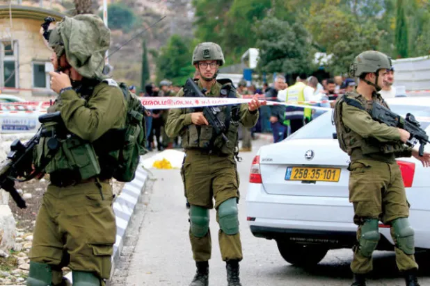 جنود إسرائيليون في الضفة الغربية الأربعاء (د.ب.أ)