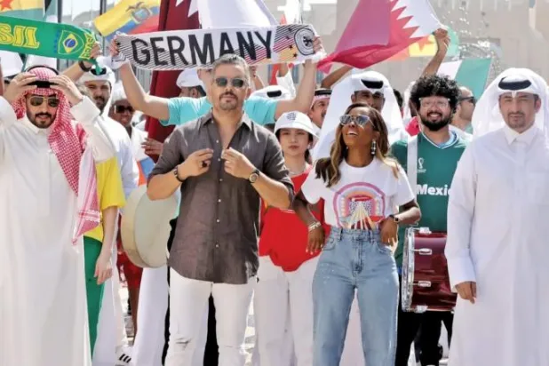 صورة كليب «أرض المونديال» (إدارة أعمال الفنان حاتم عمور)