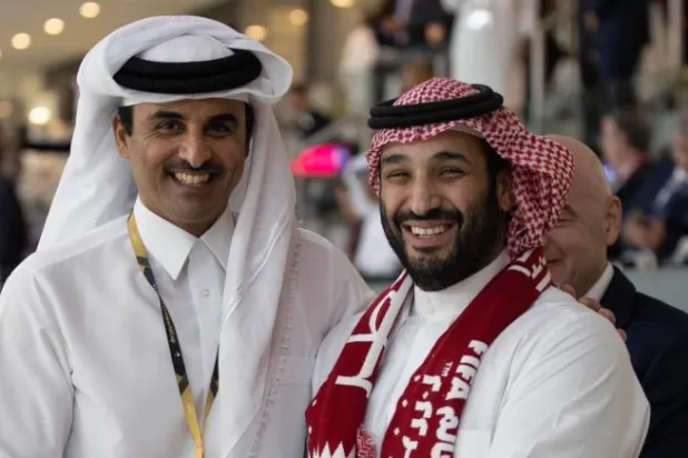 الأمير محمد بن سلمان والشيخ تميم بن حمد  (تصوير بندر الجلعود )