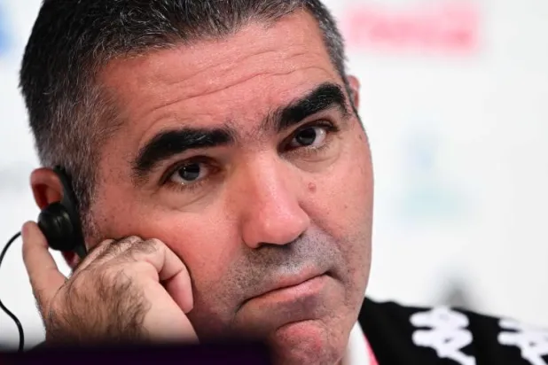 جلال قادري خلال المؤتمر الصحافي اليوم (أ.ف.ب)