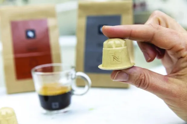 كبسولات ورقية قابلة للتسميد من قهوة نسبريسو (رويترز)