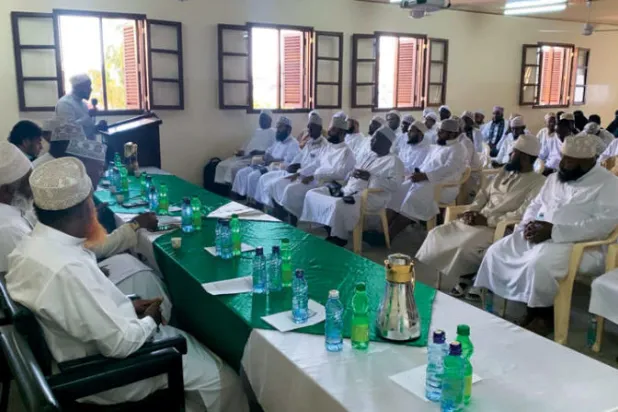 أحد برامج رابطة العالم الإسلامي الدولية لتدريب الأئمة والخطباء في كينيا (الشرق الأوسط)