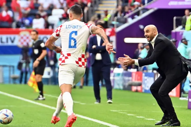 الركراكي خلال المؤتمر الصحافي (إ.ب.أ)