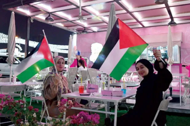 إحصائيات رسمية تفصح عن ارتفاع العجز التجاري الفلسطيني ليتخطى نصف مليار دولار (رويترز)