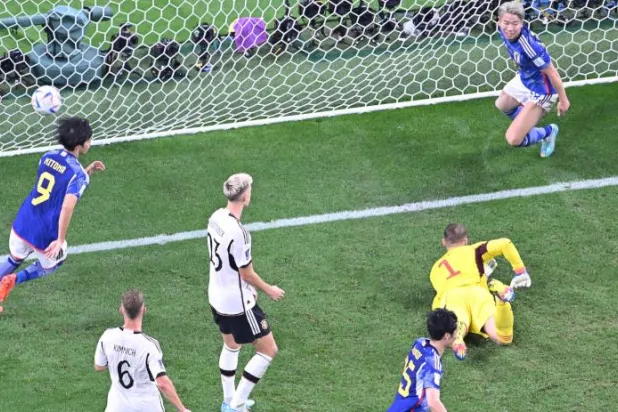 المنتخب الألماني كان جيداً في الشوط الأول لكن اليابان قلبت الطاولة في نهاية المباراة (أ.ف.ب)